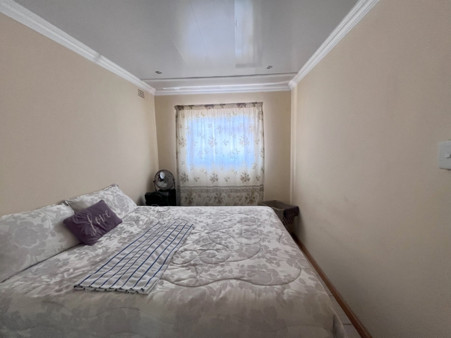 4 Bedroom Property for Sale in Generaal De Wet Free State